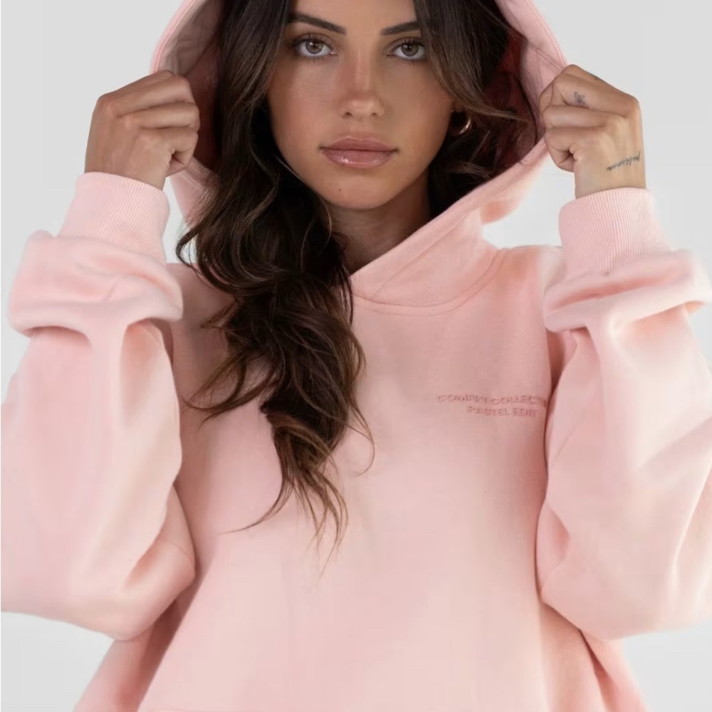 Cmfrt Pastel set hoody and shorts XS